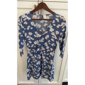 H&M Divided Dress Daisy Print Blue White V-Neck‎ 3/4 Sleeve Size 6